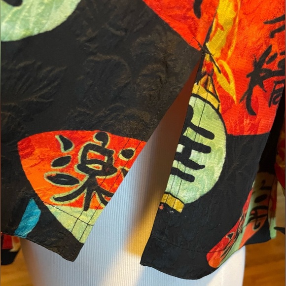 Chico’s Silk Taiwanese Lantern Festival Blouse - Picture 6 of 10